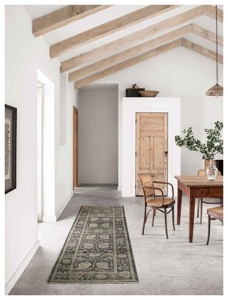 HEIRLOOM HQ-02 TAUPE / TAUPE